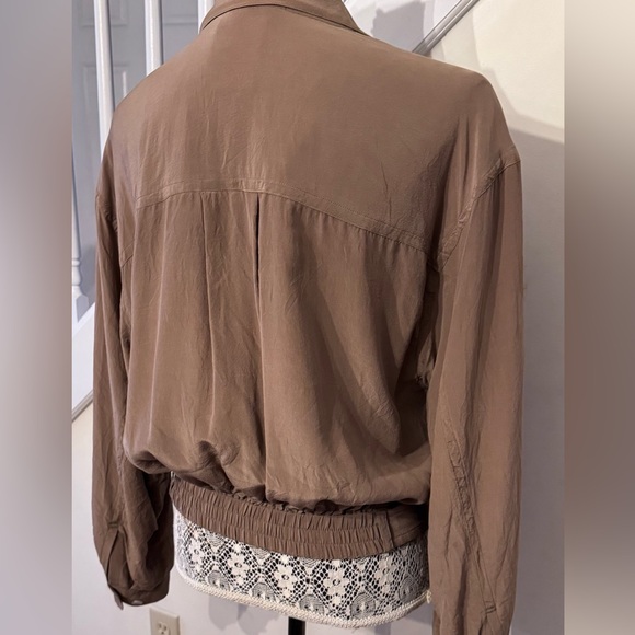 Krass kross vintage jacket! Silk jacket like new! Tan womens jacket. - Picture 4 of 7